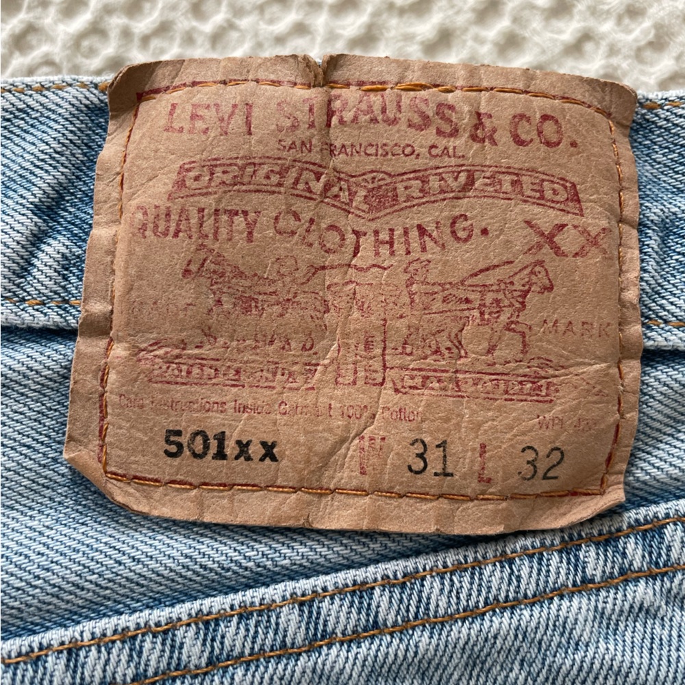 Vintage Levi’s 501 - Picture 3 of 8